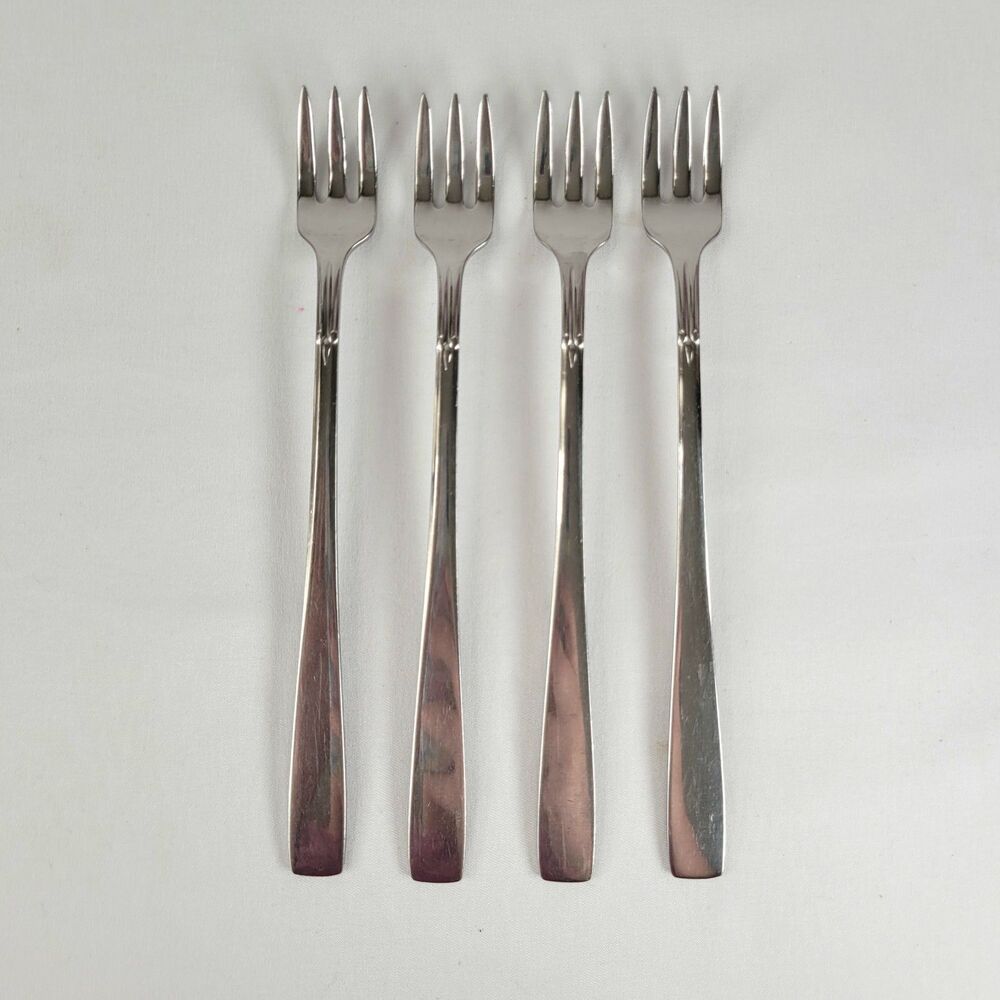 Oneida Satin Accent Stainless Flatware Set 4 Cocktail Seafood Forks Oneidacraft